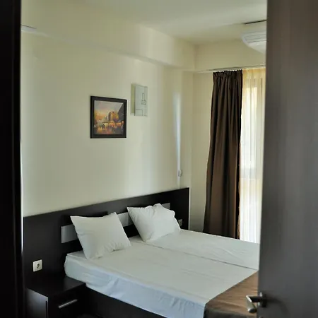 Guest house Vikeya 3*